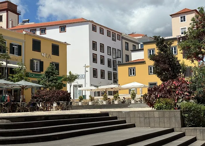 Se Urban 21 * Funchal (Madeira)